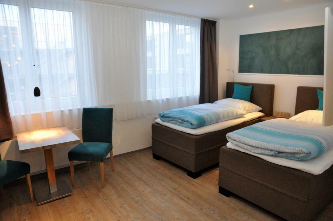 Apartments Am Freizeitpark Kriftel Екстериор снимка